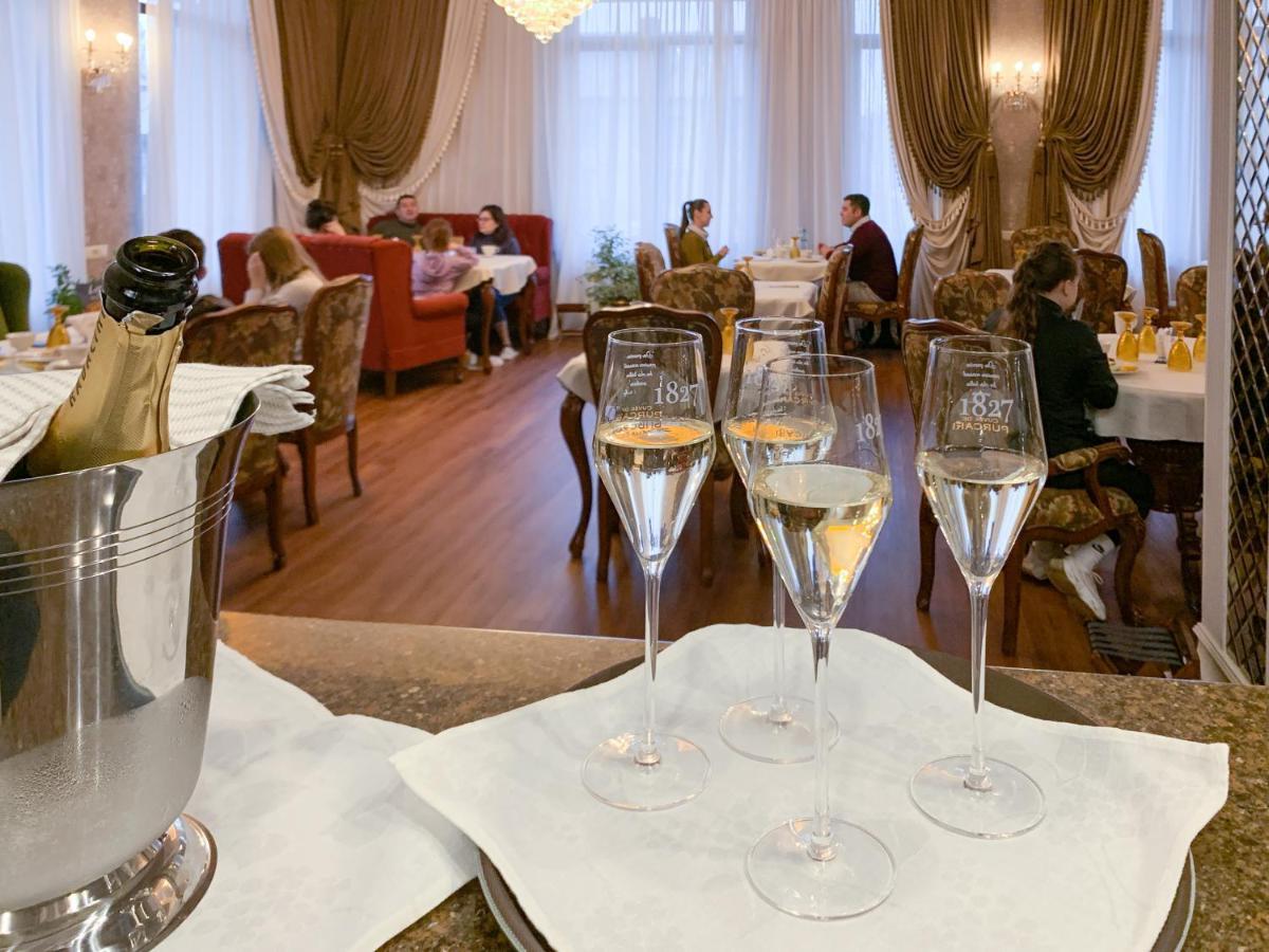 Gregory Boutique Hotel 키시나우 외부 사진 Restaurant